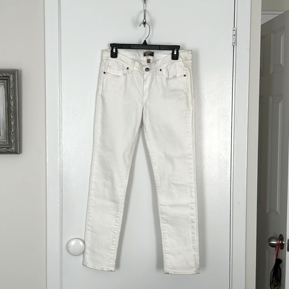 Paige white denim midrise jeans. Never worn size 30 to the ankle slim fit.